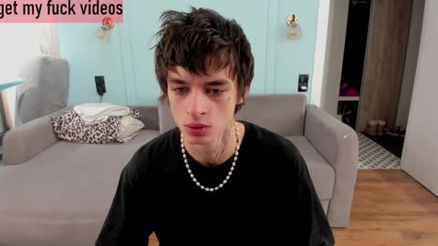 Snapshot of oliverrgroove chatting on 30, 12, 2024 oliverrgroove online show from 30, 12, 2024