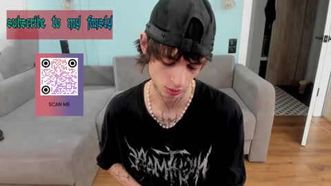 Snapshot of oliverrgroove chatting on 31, 1, 2025 oliverrgroove online show from 31, 1, 2025