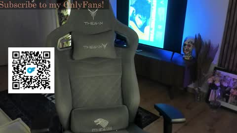 Snapshot of oliverrgroove chatting on 30, 10, 2025 oliverrgroove online show from 30, 10, 2025