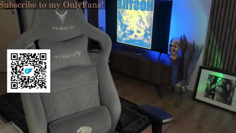 Snapshot of oliverrgroove chatting on 3, 11, 2025 oliverrgroove online show from 3, 11, 2025