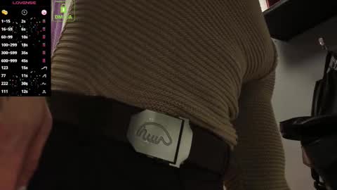 Snapshot of oliversport chatting on 11, 9, 2025 OliverSport online show from 11, 9, 2025