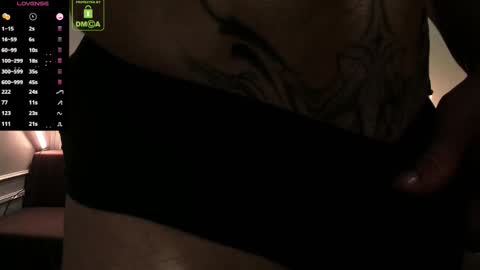 Snapshot of oliversport chatting on 11, 11, 2025 OliverSport online show from 11, 11, 2025