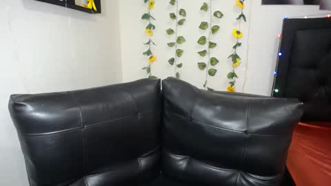 Snapshot of olivia_02 chatting on 22, 1, 2025 OLIVIA online show from 22, 1, 2025