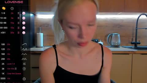 Olivia 3 online show from 22, 5, 2026
