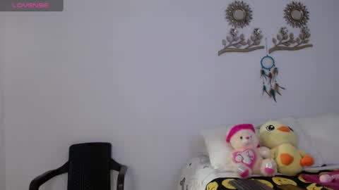 Olivia Gonzales online show from 19, 6, 2026