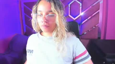  OLIVIA  online show from 19, 2, 2025