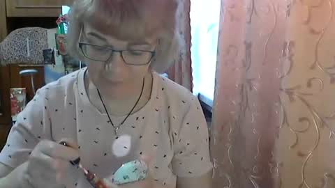 Olivia Mia online show from 20, 4, 2026