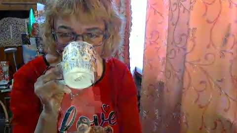 Olivia Mia online show from 29, 4, 2026