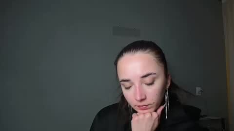 Olivia online show from 20, 4, 2026