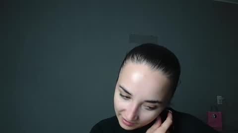 Snapshot of olivia_oliv chatting on 6, 6, 2026 Olivia online show from 6, 6, 2026