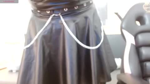 Olivia online show from 7, 1, 2026