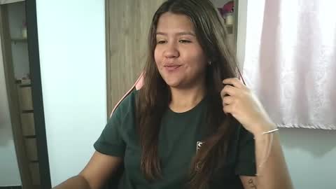 Olivia online show from 14, 10, 2025