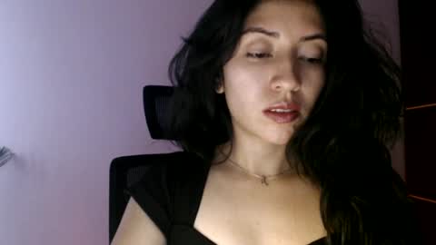oliviaaa__ online show from 8, 7, 2026