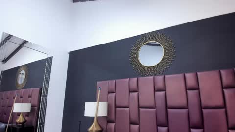 Olivia Burning online show from 26, 4, 2026