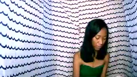 oliviah27 online show from 22, 10, 2025