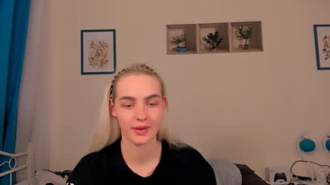 oliviaBeauty online show from 16, 4, 2026