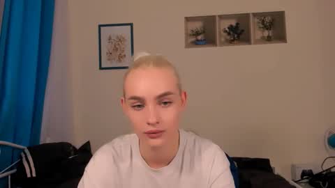 oliviaBeauty online show from 31, 5, 2026