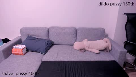 Snapshot of olivialukas chatting on 22, 10, 2025 OliviaLukas online show from 22, 10, 2025