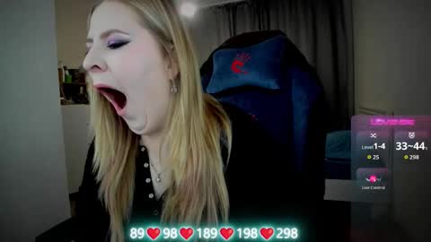 . online show from 7, 10, 2025