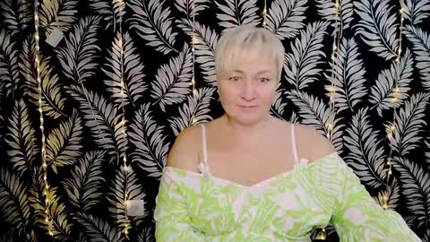 Kelly online show from 4, 1, 2025