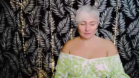 Kelly online show from 3, 11, 2025