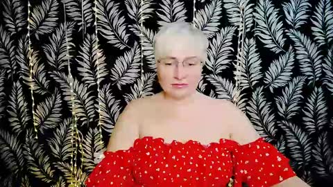 Kelly online show from 4, 5, 2026