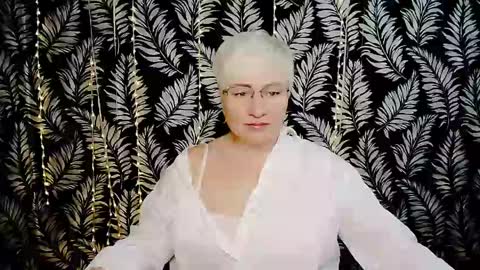 Kelly online show from 9, 5, 2026