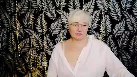 Kelly online show from 10, 5, 2026