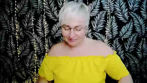 Kelly online show from 11, 5, 2026