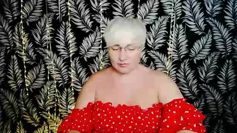 Kelly online show from 12, 6, 2026