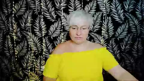 Kelly online show from 4, 7, 2026