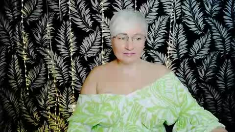 Kelly online show from 12, 7, 2026