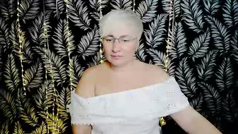Kelly online show from 27, 7, 2026