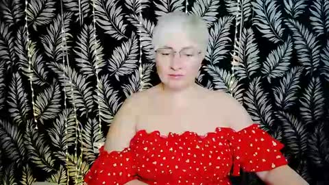Kelly online show from 3, 8, 2026
