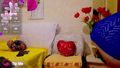 oliviaparadise online show from 26, 4, 2026