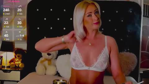 Olivia online show from 11, 6, 2026