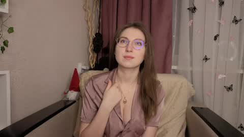 Snapshot of oliviavele chatting on 12, 3, 2026 Kylie online show from 12, 3, 2026