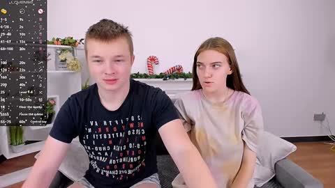 Snapshot of ollistiw chatting on 23, 12, 2024 Olli and Stiw online show from 23, 12, 2024