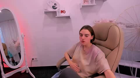 Snapshot of ollistiw chatting on 10, 2, 2025 Olli and Stiw online show from 10, 2, 2025