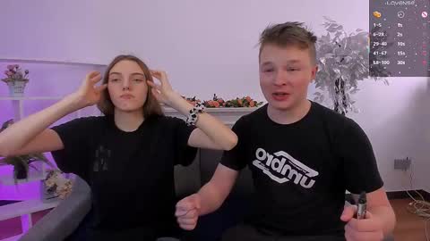 Snapshot of ollistiw chatting on 8, 3, 2025 Olli and Stiw online show from 8, 3, 2025