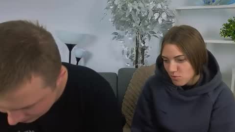 Snapshot of ollistiw chatting on 23, 10, 2025 Olli and Stiw online show from 23, 10, 2025