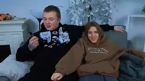 Snapshot of ollistiw chatting on 7, 11, 2025 Olli and Stiw online show from 7, 11, 2025