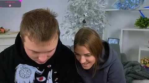 Snapshot of ollistiw chatting on 10, 11, 2025 Olli and Stiw online show from 10, 11, 2025