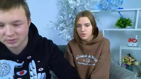 Snapshot of ollistiw chatting on 13, 11, 2025 Olli and Stiw online show from 13, 11, 2025