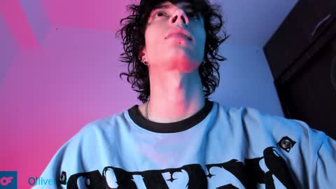 Snapshot of olliver___y chatting on 2, 12, 2024 online show from 2, 12, 2024