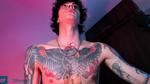 Snapshot of olliver___y chatting on 6, 2, 2025 online show from 6, 2, 2025