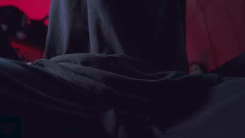 Snapshot of olliver___y chatting on 27, 9, 2025 online show from 27, 9, 2025