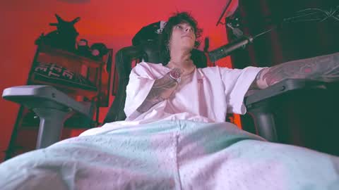     online show from 15, 6, 2026