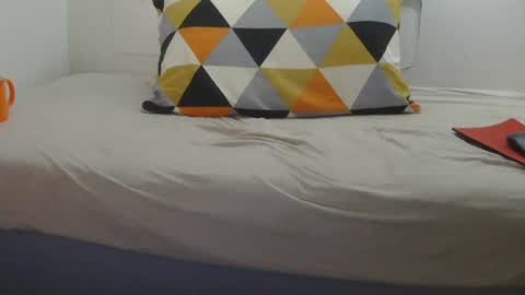 Snapshot of olover34 chatting on 9, 7, 2026 olover online show from 9, 7, 2026