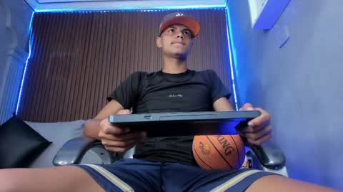 Omen online show from 13, 4, 2026